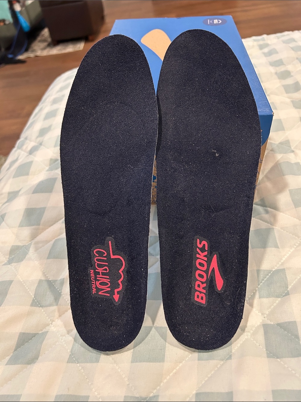 Brooks Women's Navy Insoles with Red Logo, Brand New!!